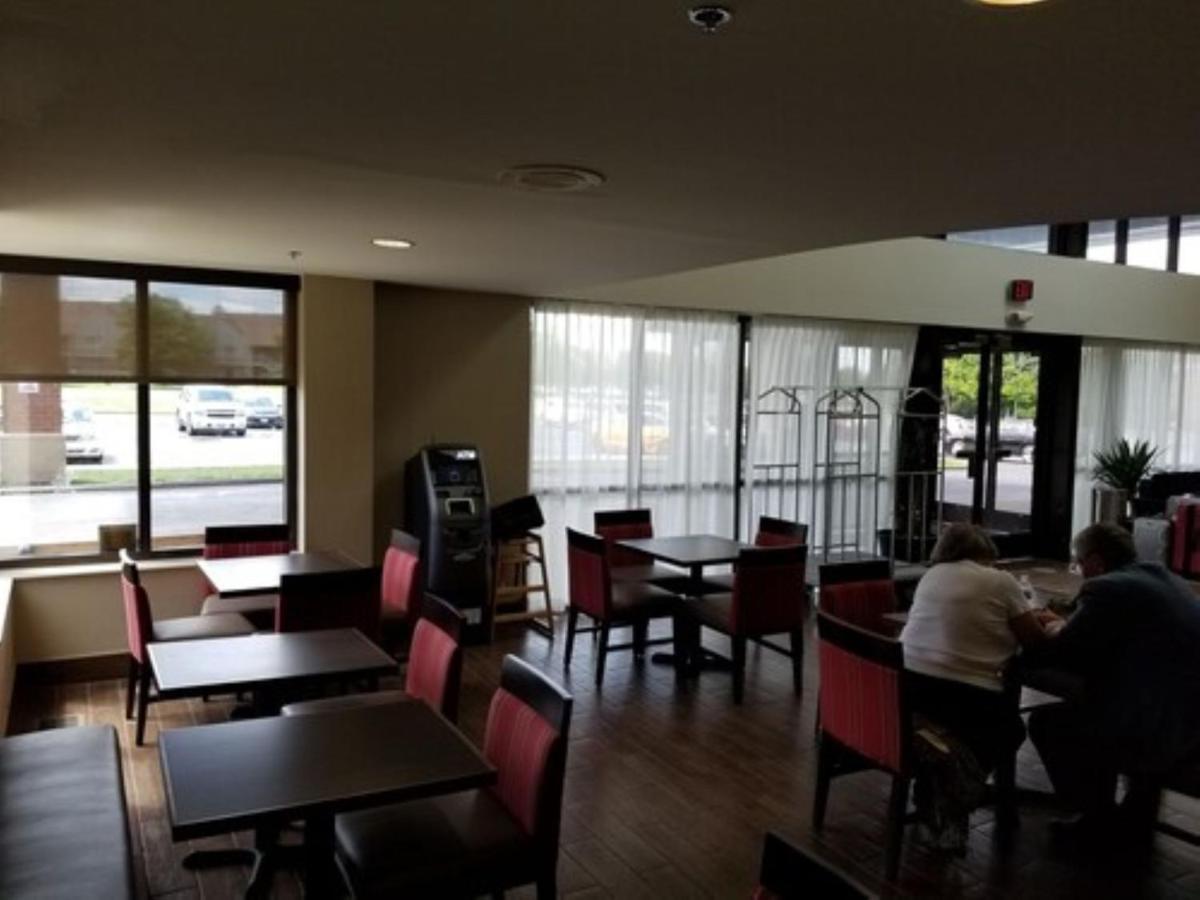 Comfort Inn Cleveland Airport Middleburg Heights Zewnętrze zdjęcie
