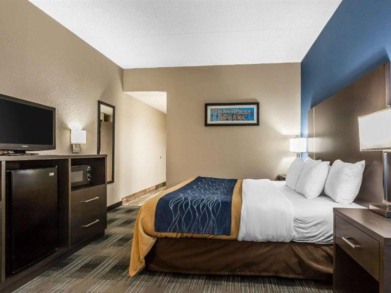 Comfort Inn Cleveland Airport Middleburg Heights Zewnętrze zdjęcie