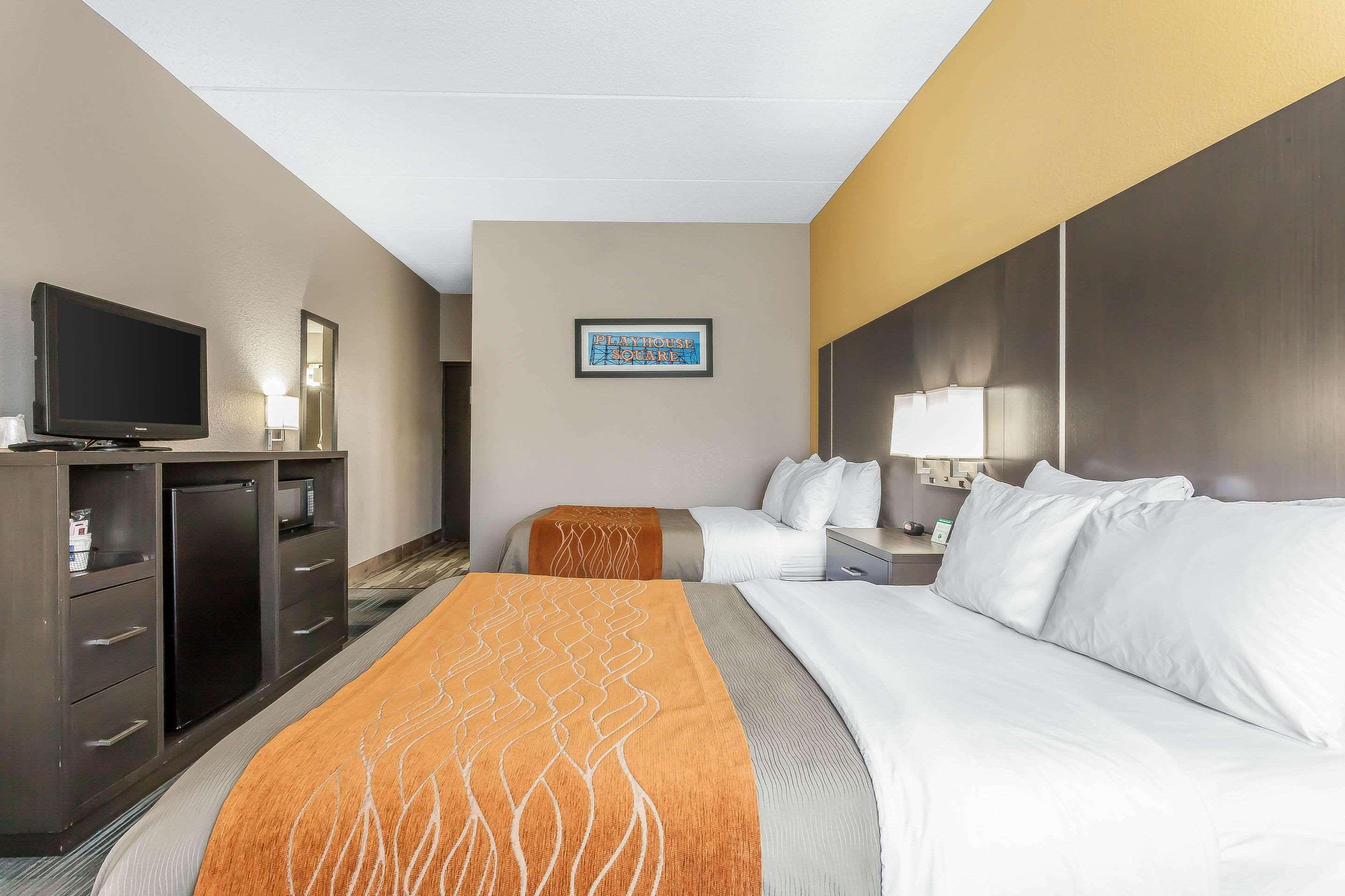 Comfort Inn Cleveland Airport Middleburg Heights Zewnętrze zdjęcie