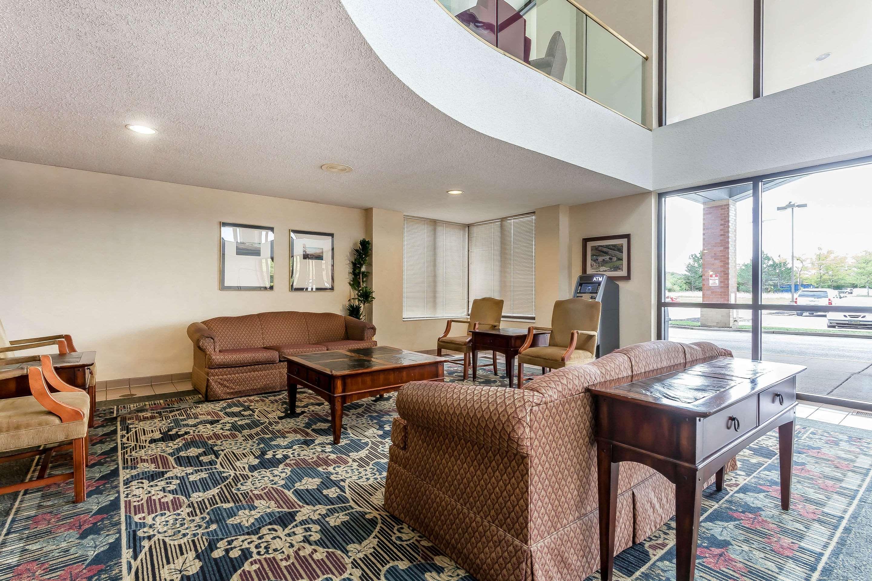 Comfort Inn Cleveland Airport Middleburg Heights Zewnętrze zdjęcie