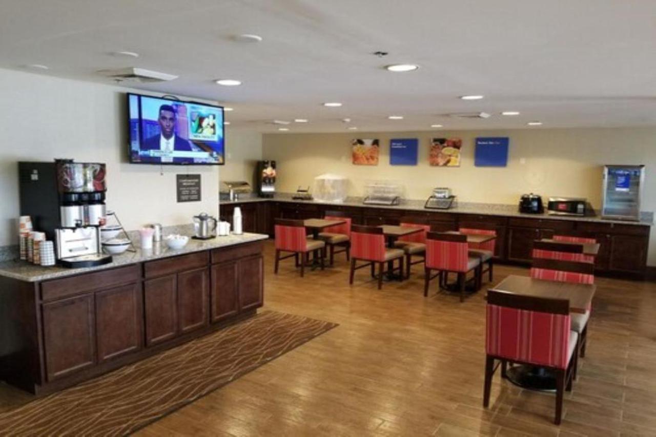 Comfort Inn Cleveland Airport Middleburg Heights Zewnętrze zdjęcie